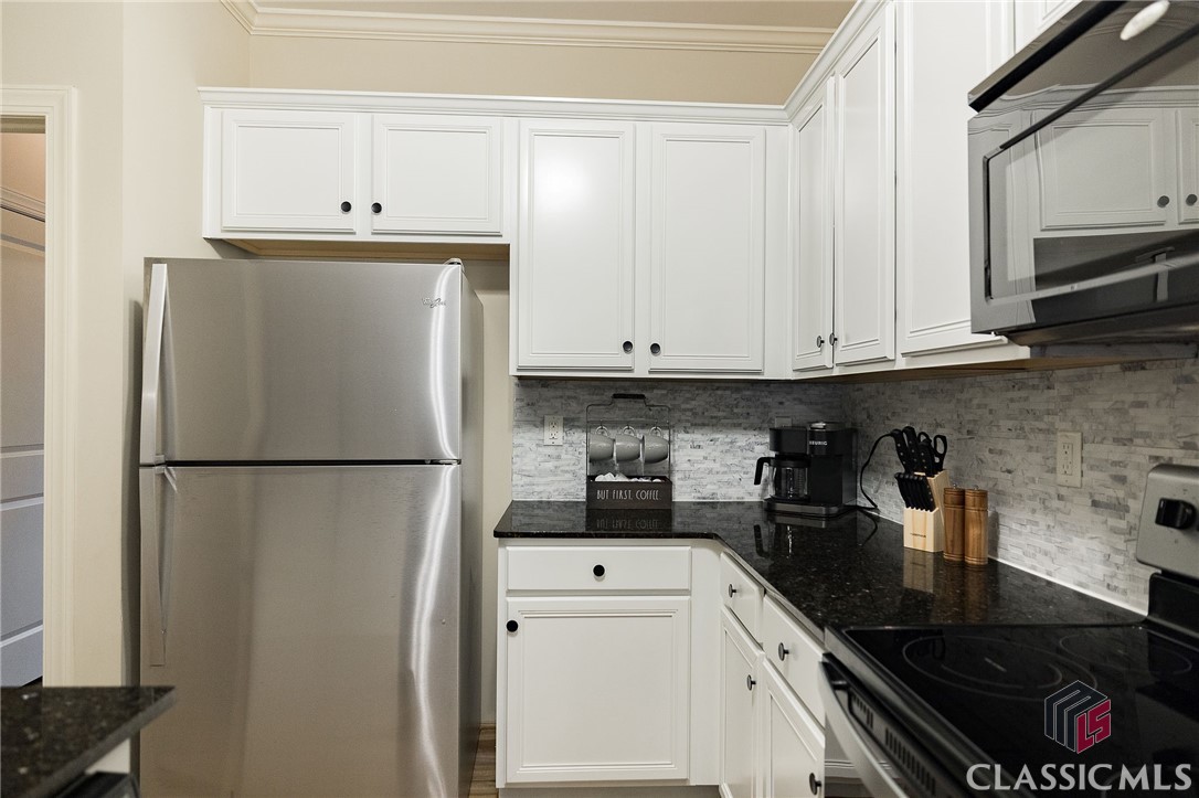 200 Rivergrove Parkway A2