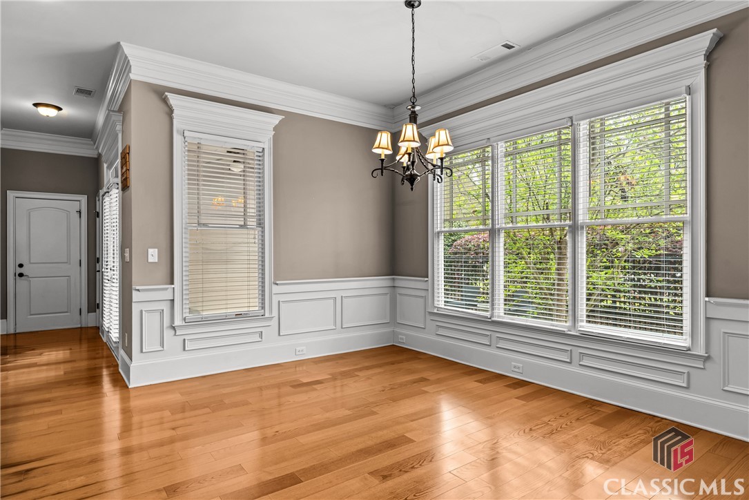 200 Pointe Place