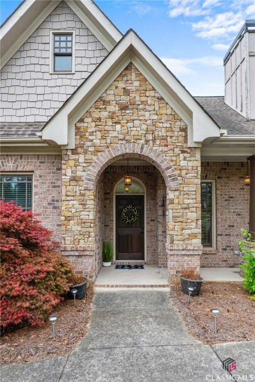 200 Pointe Place