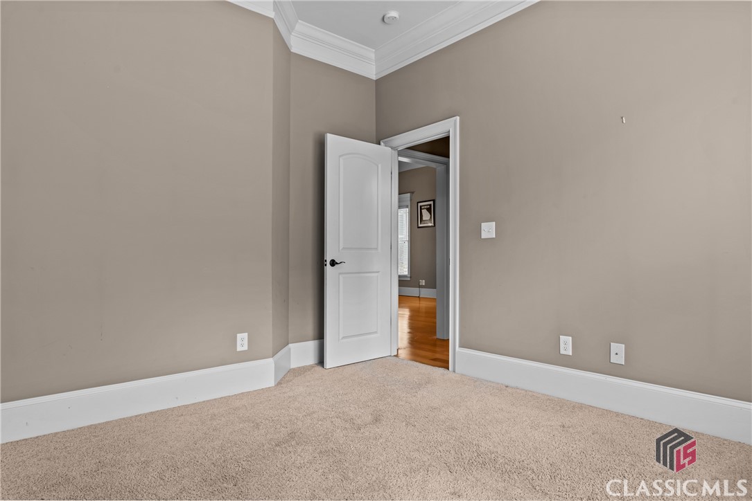 200 Pointe Place