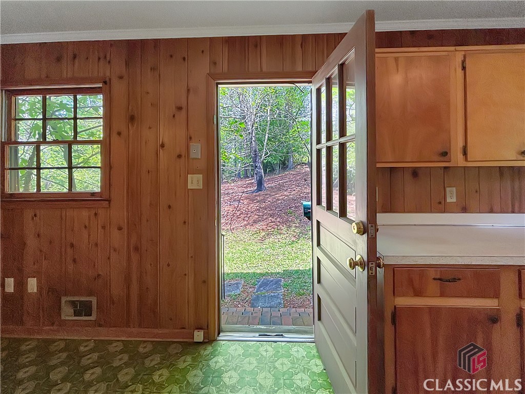 210 Valleybrook Drive