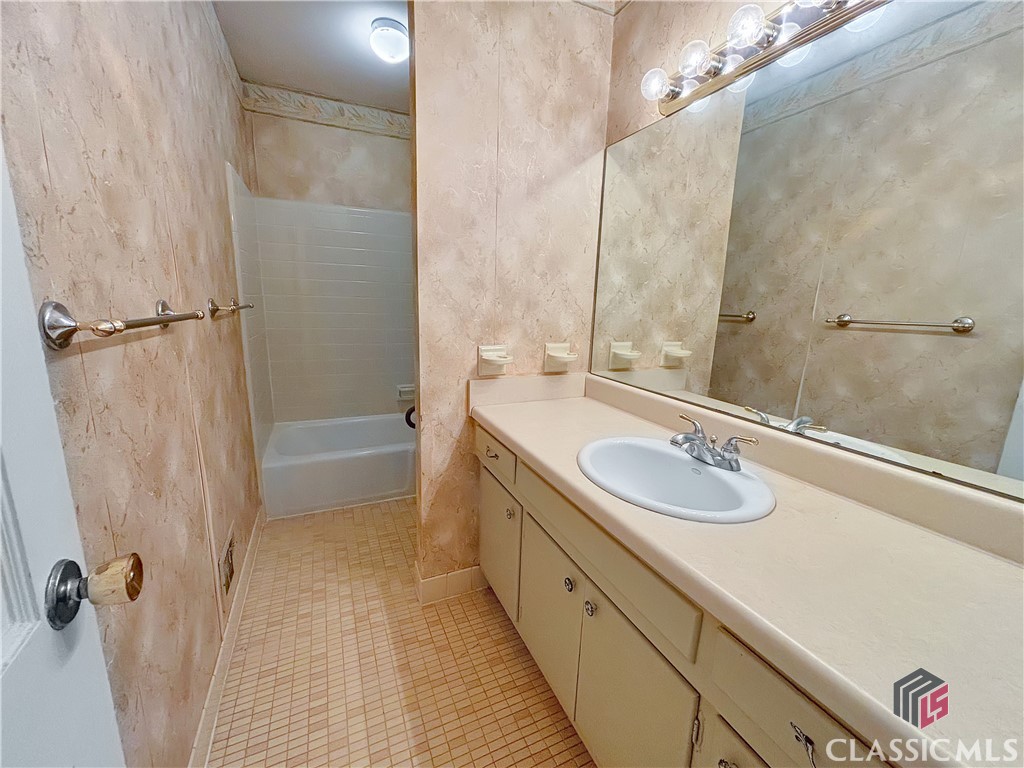 210 Valleybrook Drive