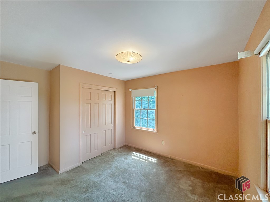 210 Valleybrook Drive