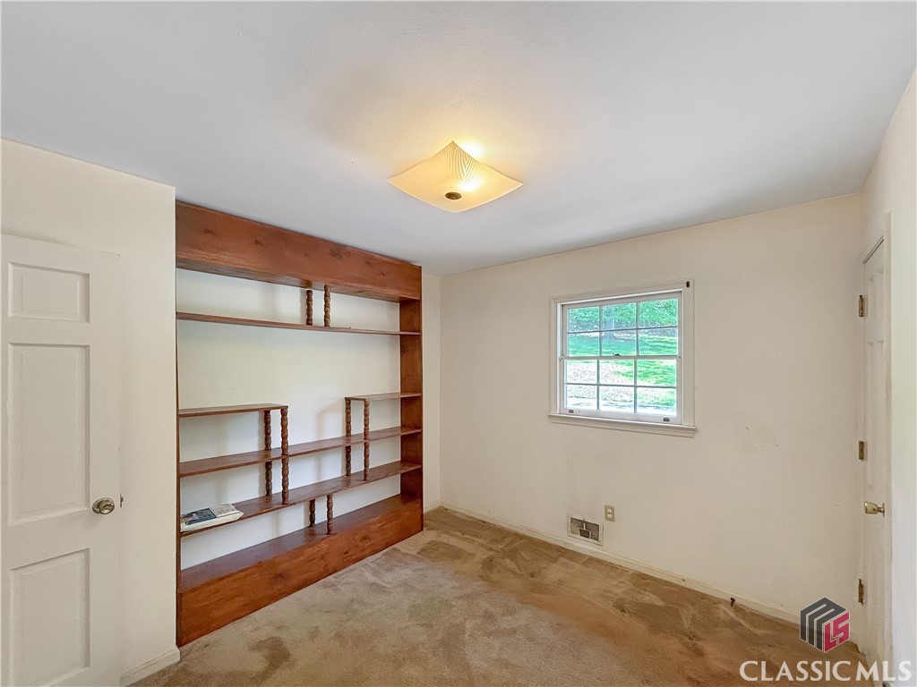 210 Valleybrook Drive