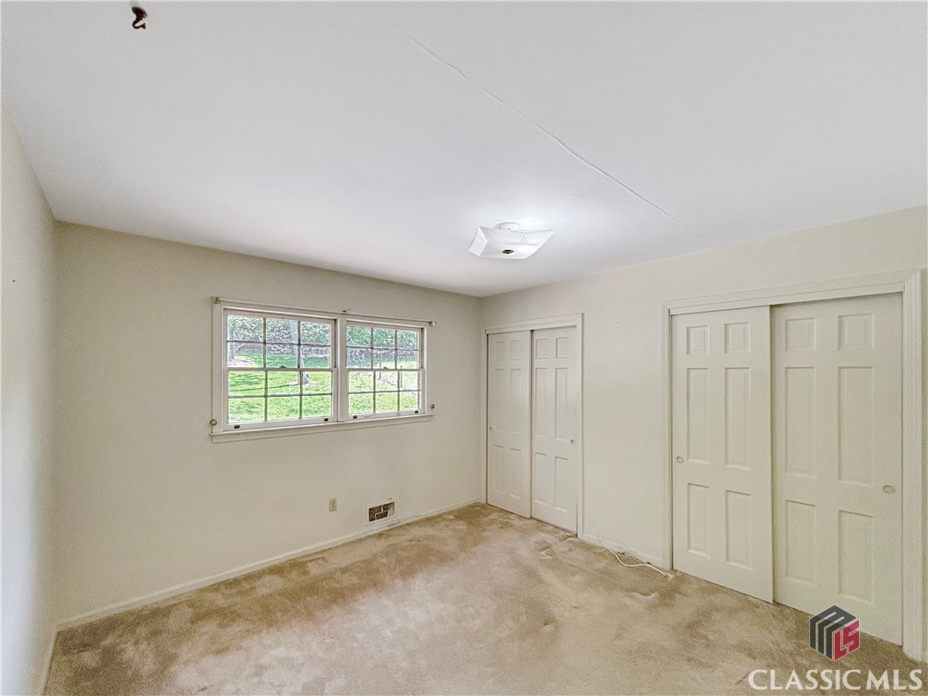 210 Valleybrook Drive