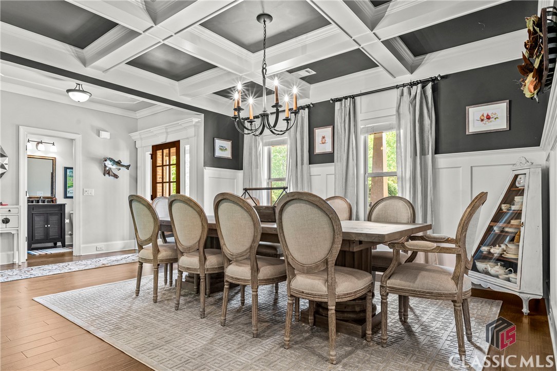 1999 Highland Park Way