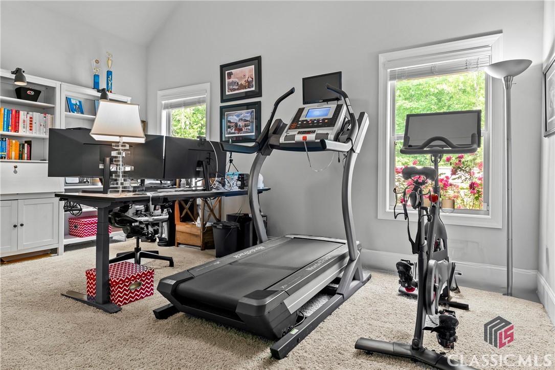 1999 Highland Park Way