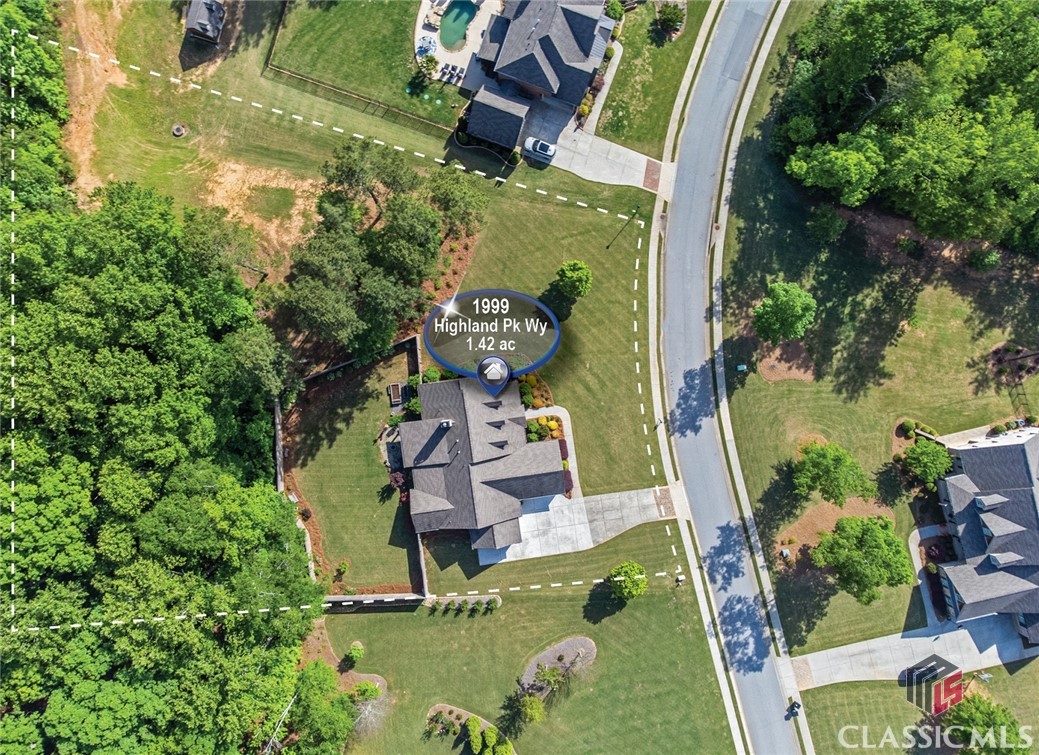 1999 Highland Park Way