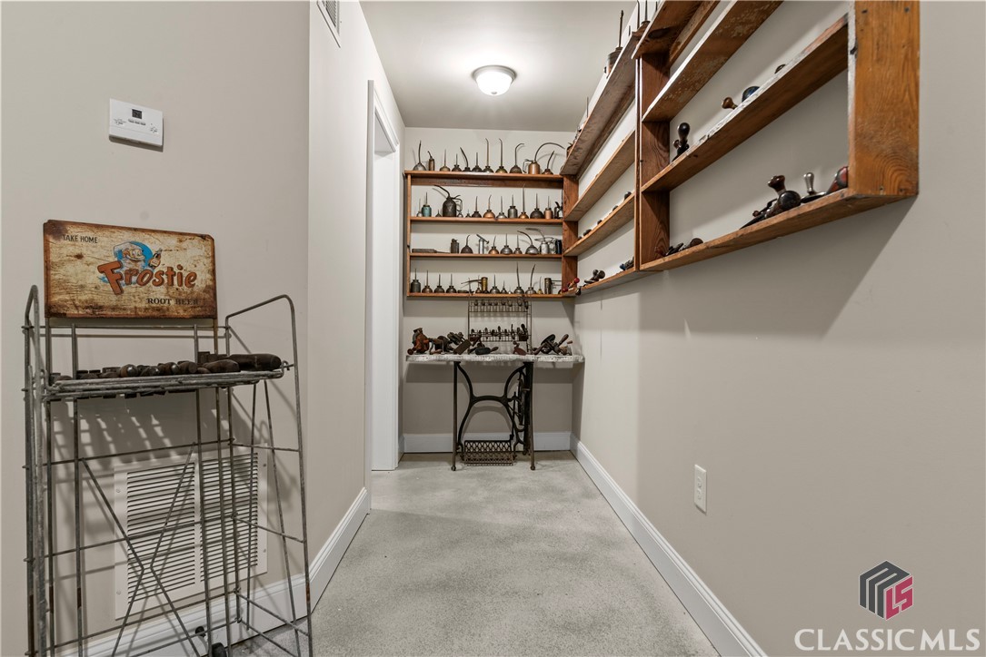 1341 Dragonfly Way