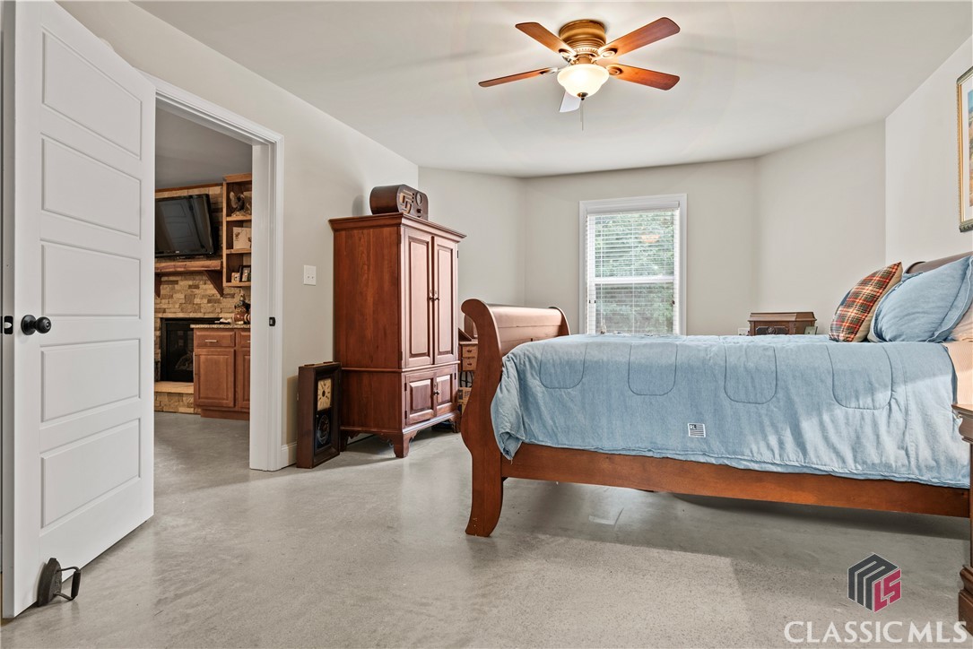 1341 Dragonfly Way