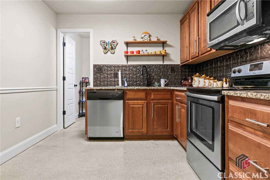1341 Dragonfly Way