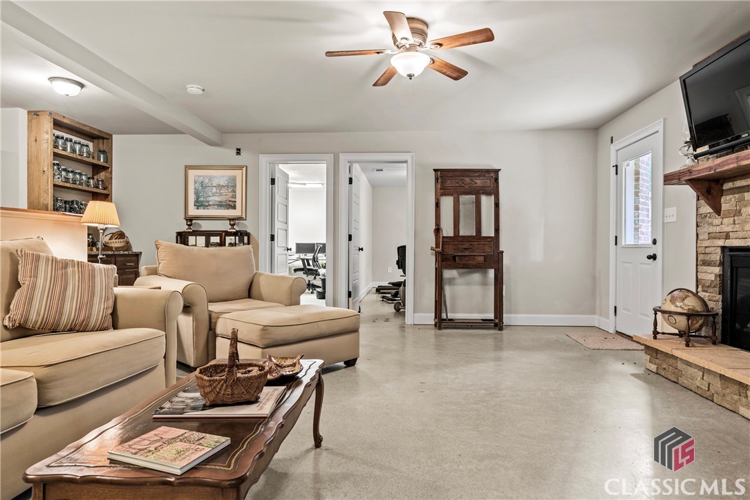 1341 Dragonfly Way