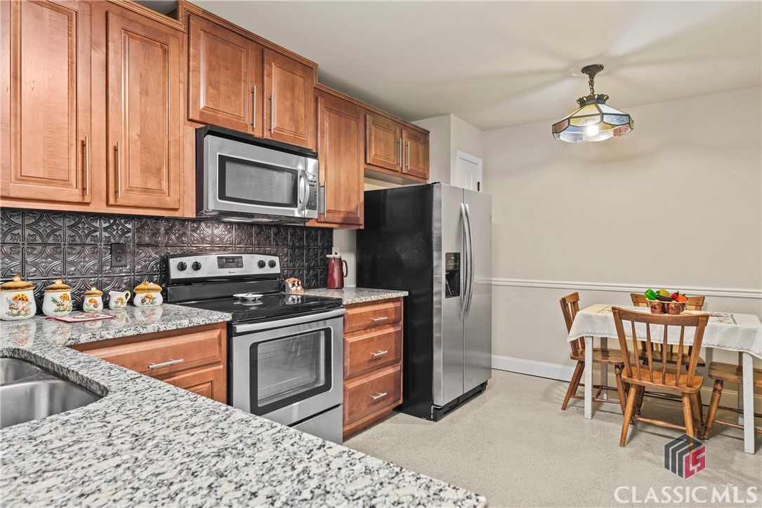 1341 Dragonfly Way