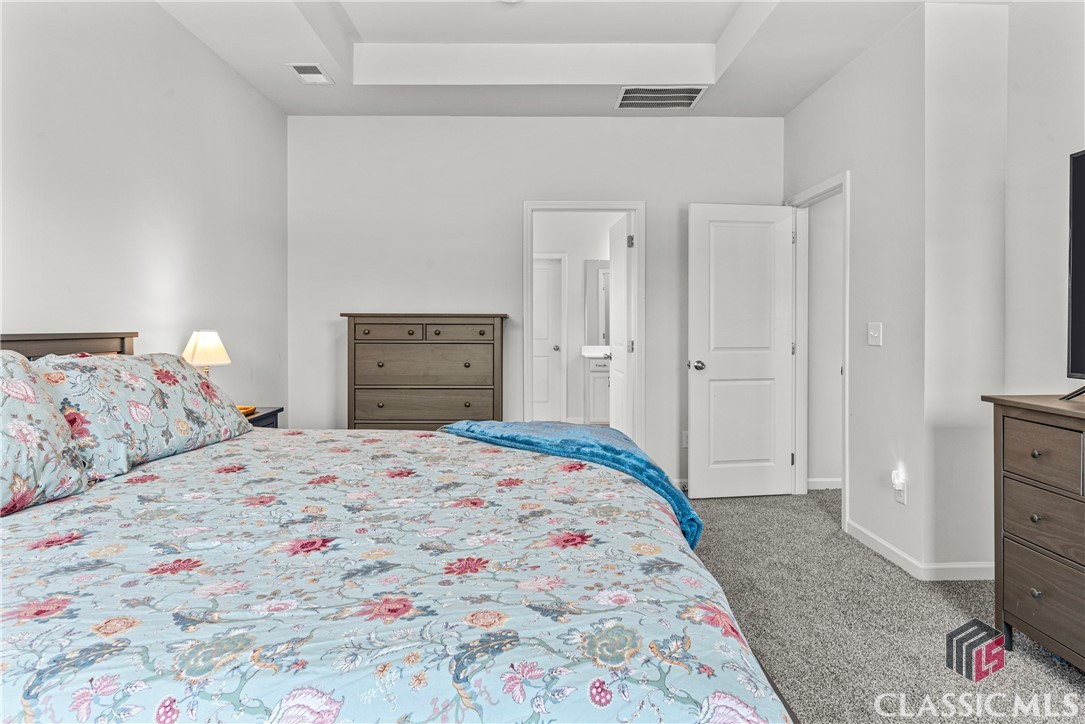 446 Dragonfly Way