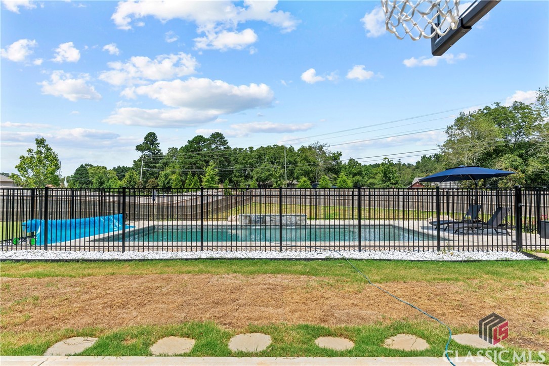 446 Dragonfly Way