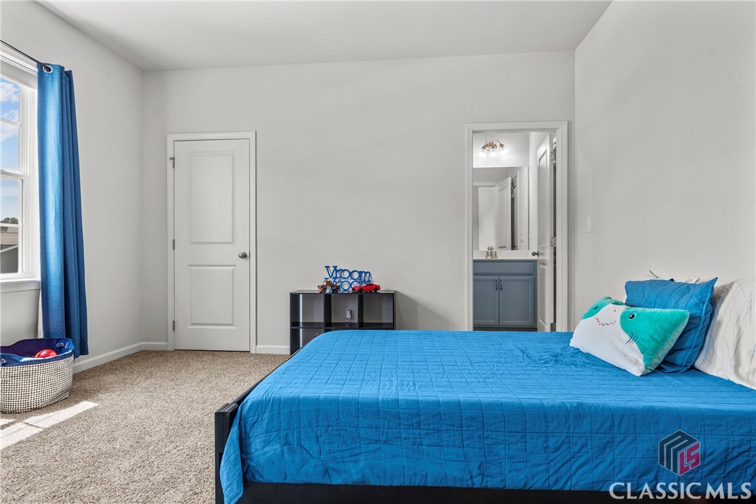 446 Dragonfly Way