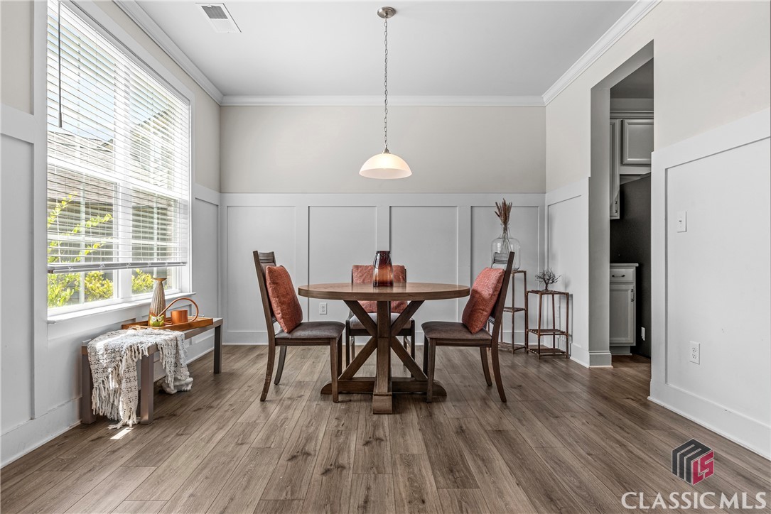 446 Dragonfly Way