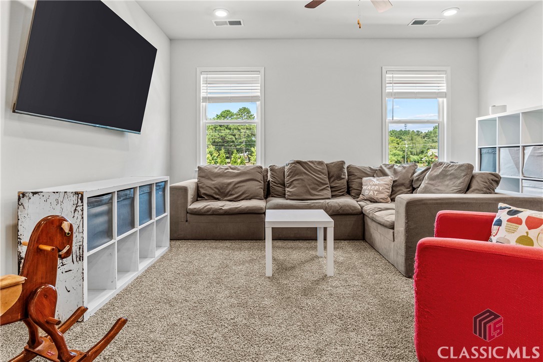 446 Dragonfly Way