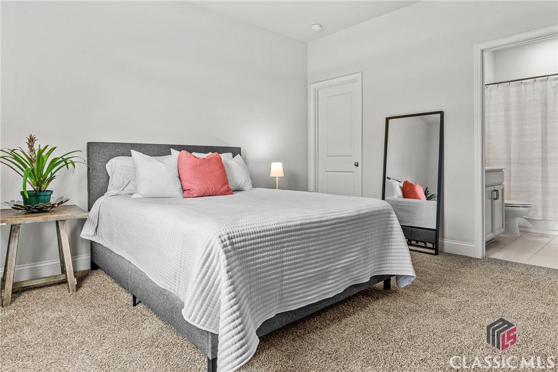 446 Dragonfly Way