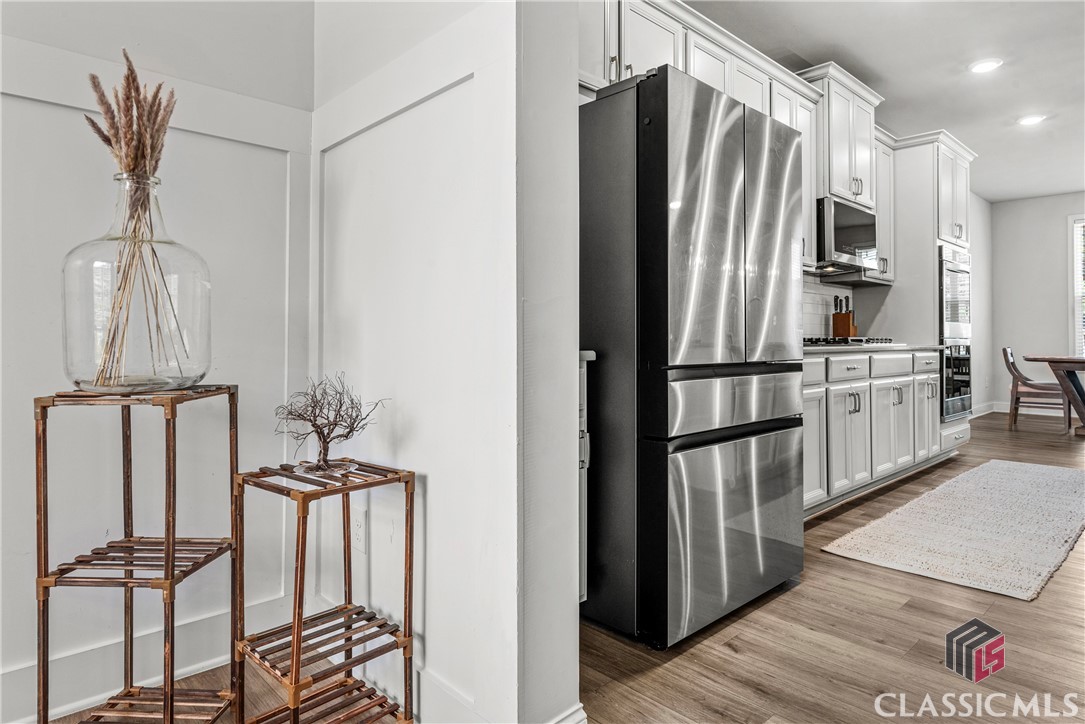 446 Dragonfly Way