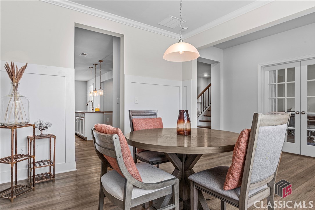 446 Dragonfly Way
