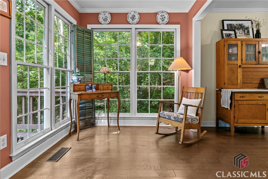 1130 Skipstone Drive