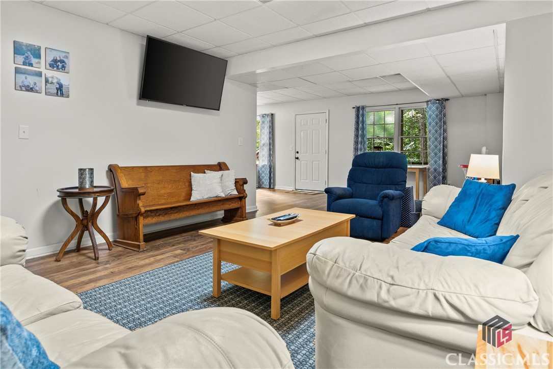 1130 Skipstone Drive