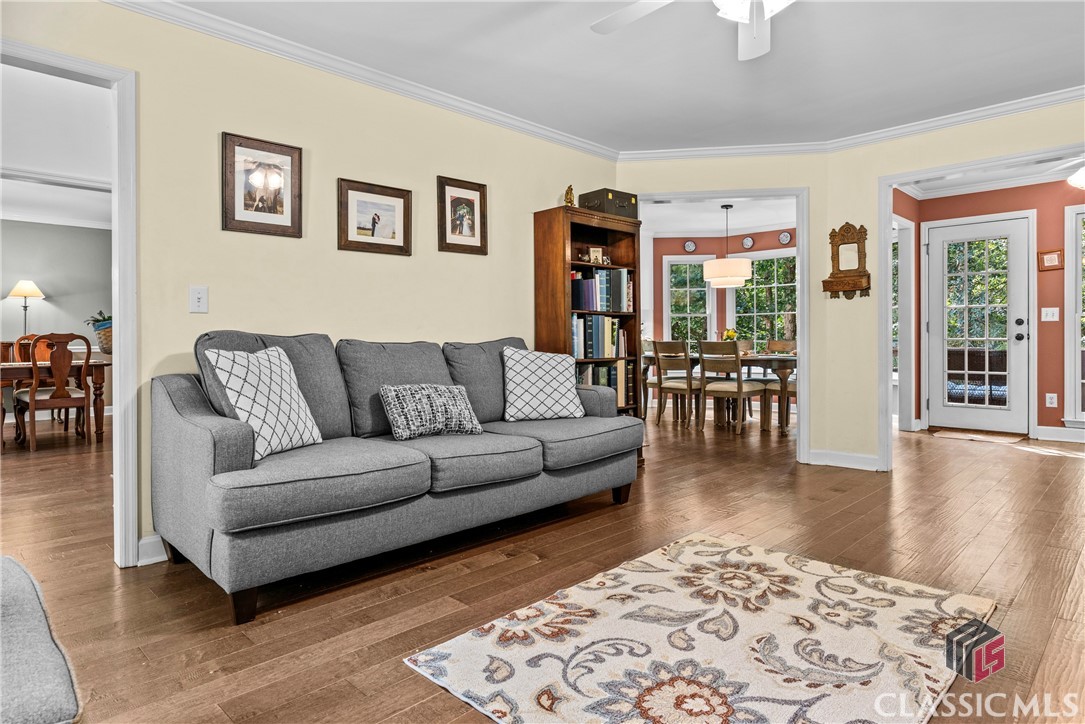 1130 Skipstone Drive