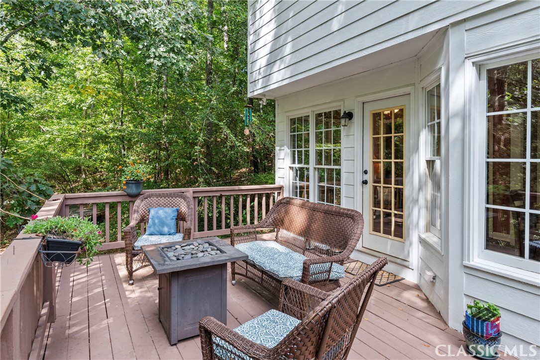 1130 Skipstone Drive