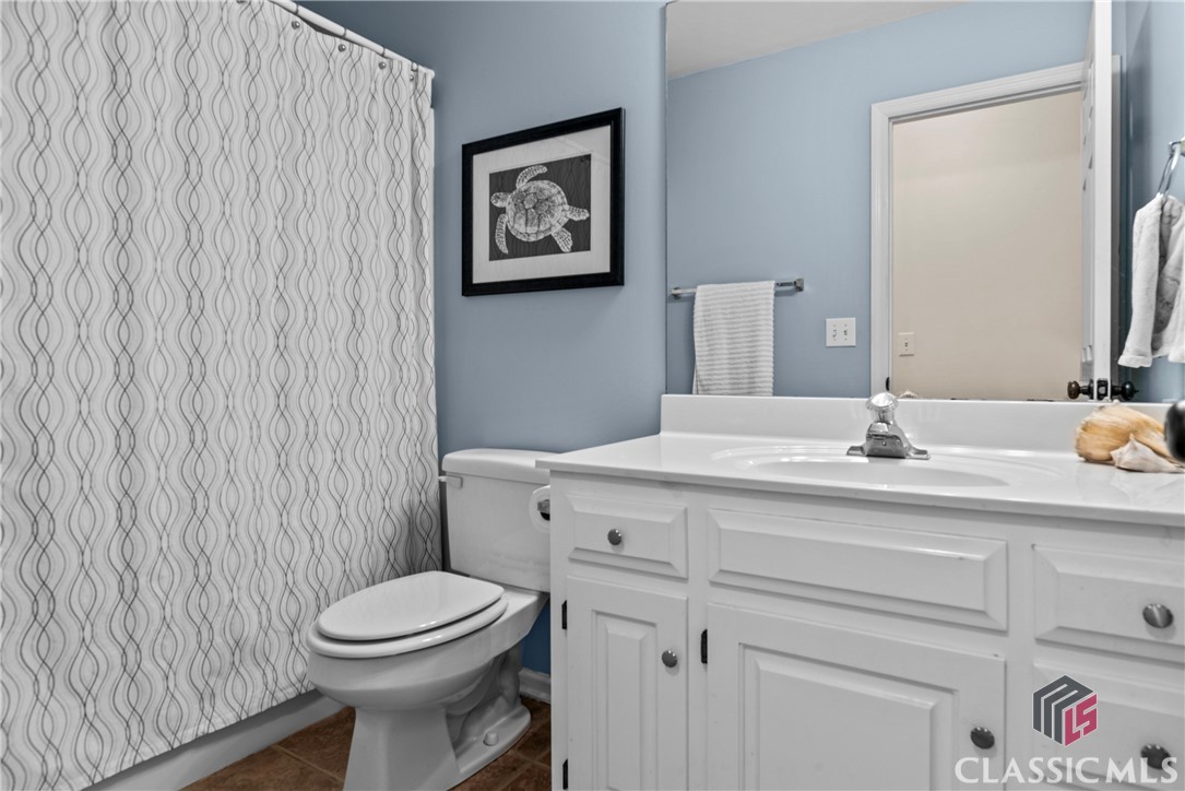 1130 Skipstone Drive