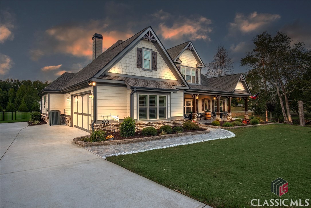 1201 Ora Lee Lane