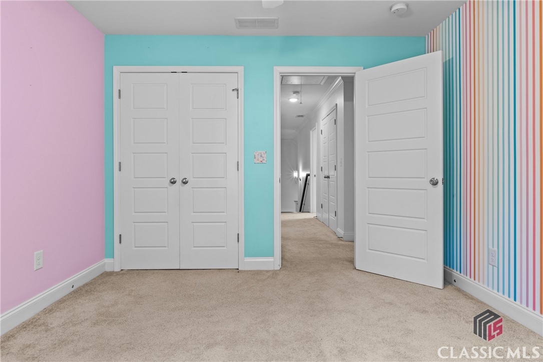 287 Lake Vista Way