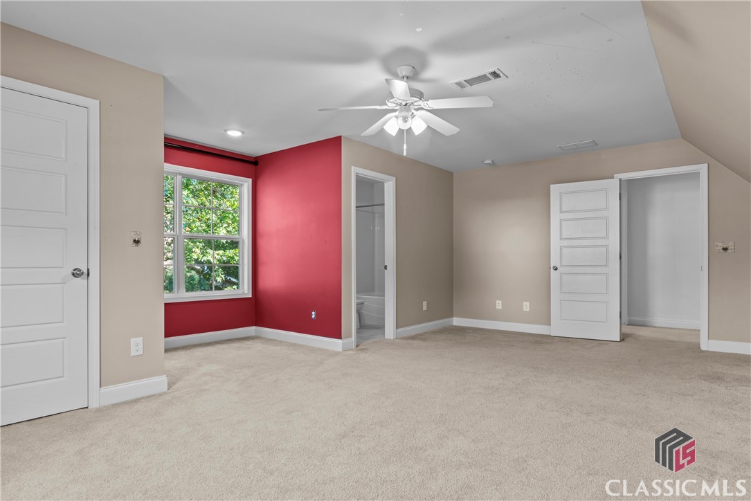 287 Lake Vista Way
