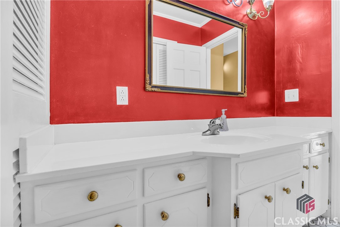 519 Pine Valley Drive