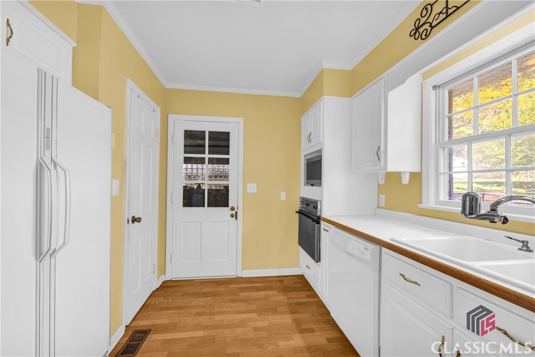 519 Pine Valley Drive