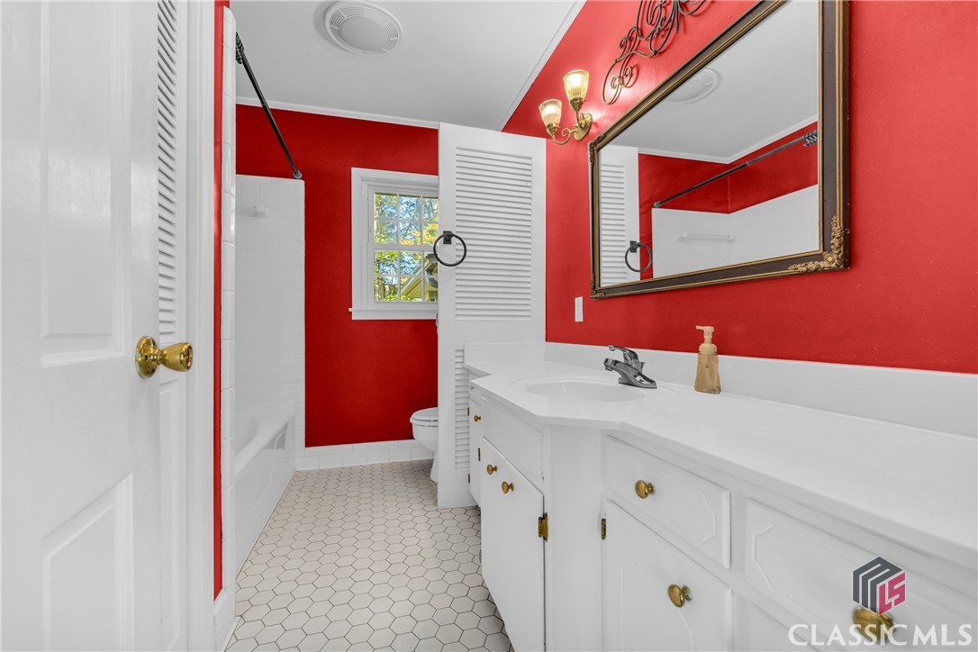 519 Pine Valley Drive