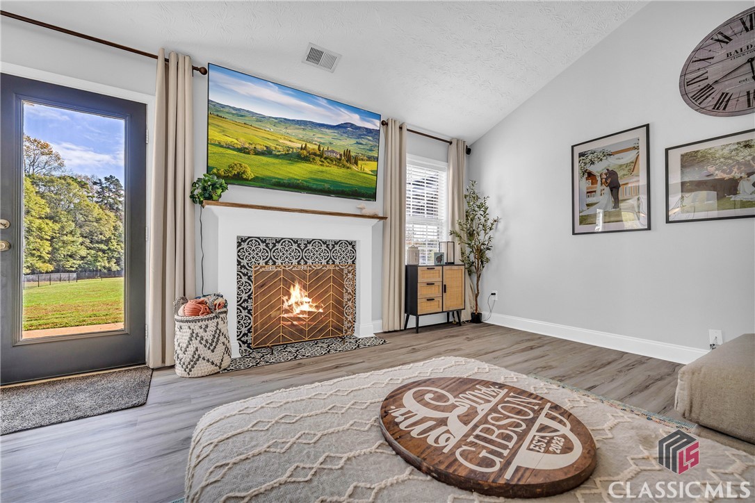 1021 Stone Shoals Terrace