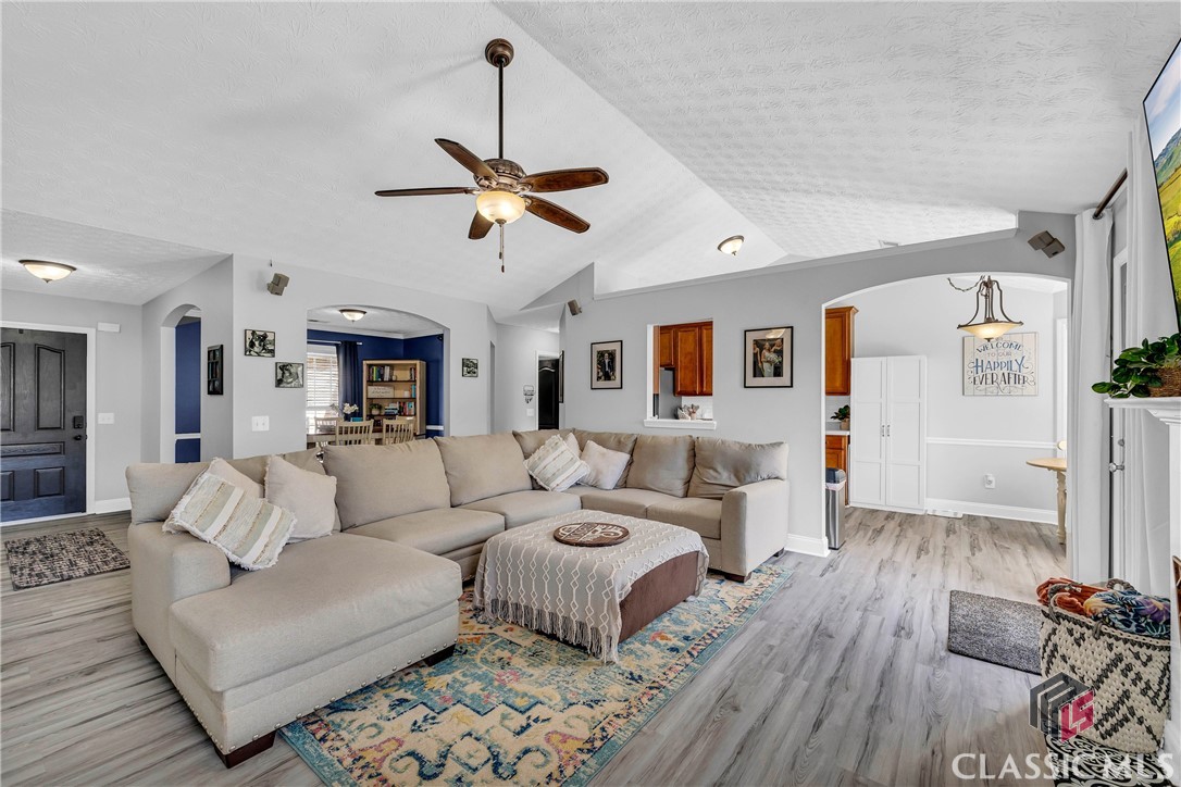 1021 Stone Shoals Terrace