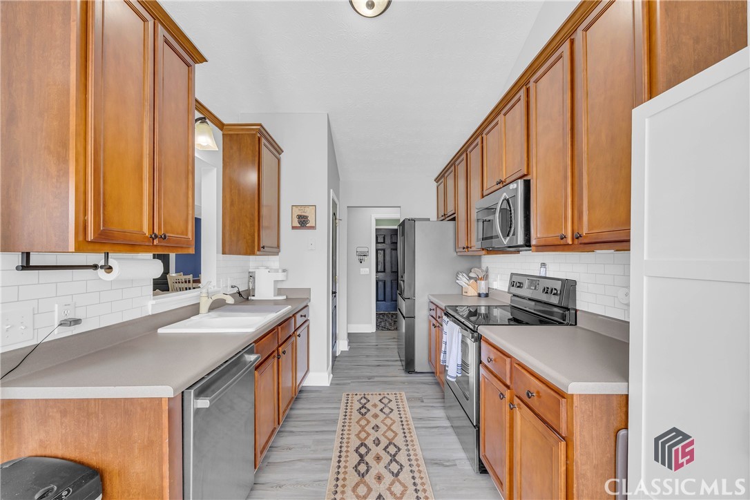 1021 Stone Shoals Terrace