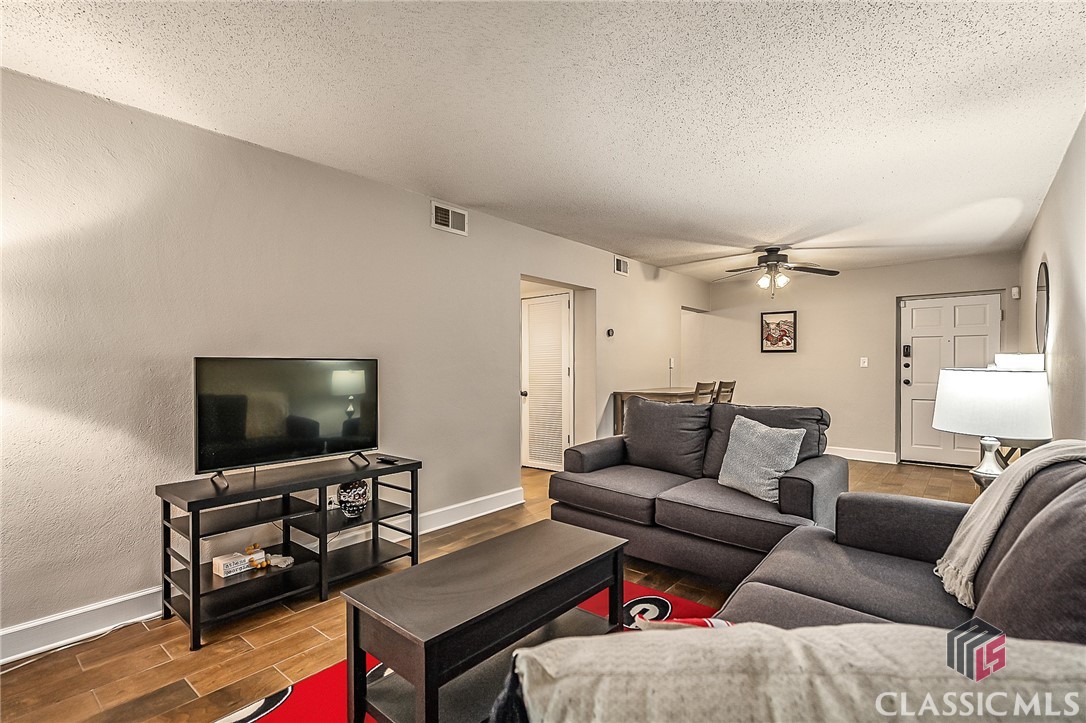 250 Little Street #A101