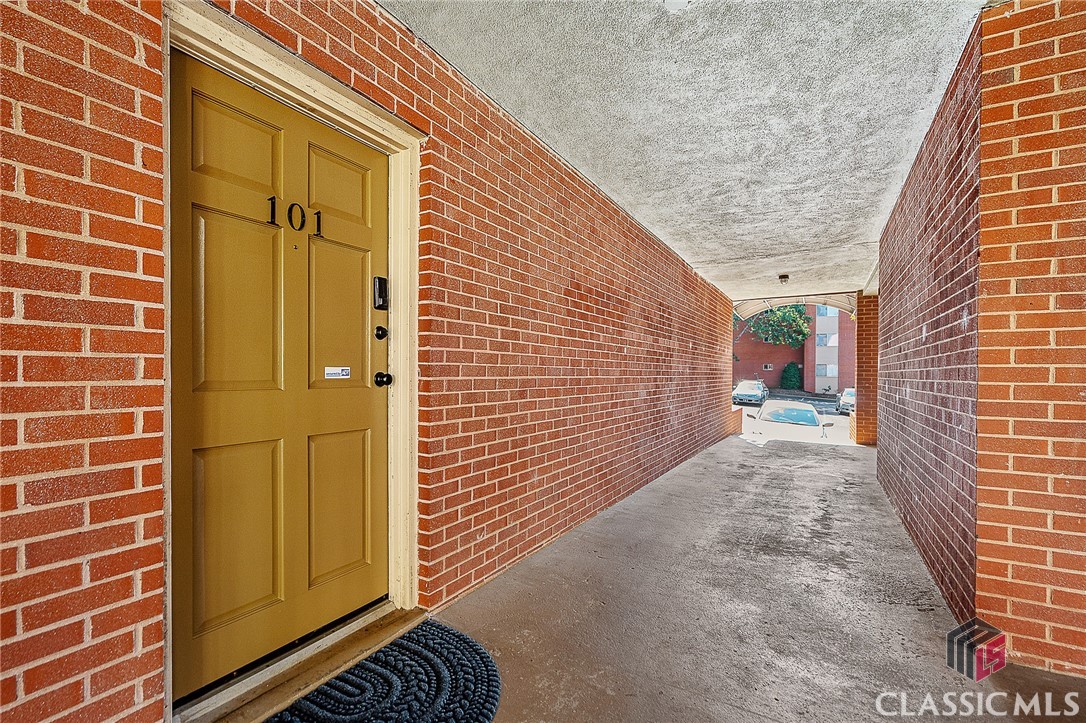 250 Little Street #A101