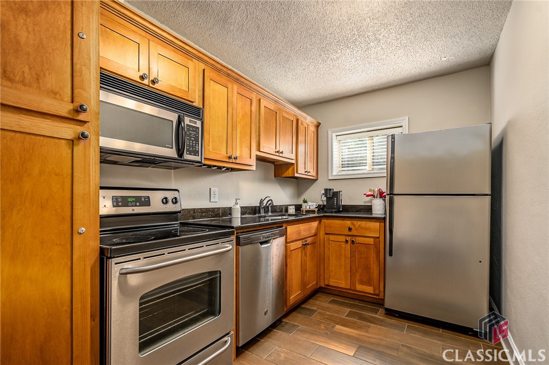 250 Little Street #A101