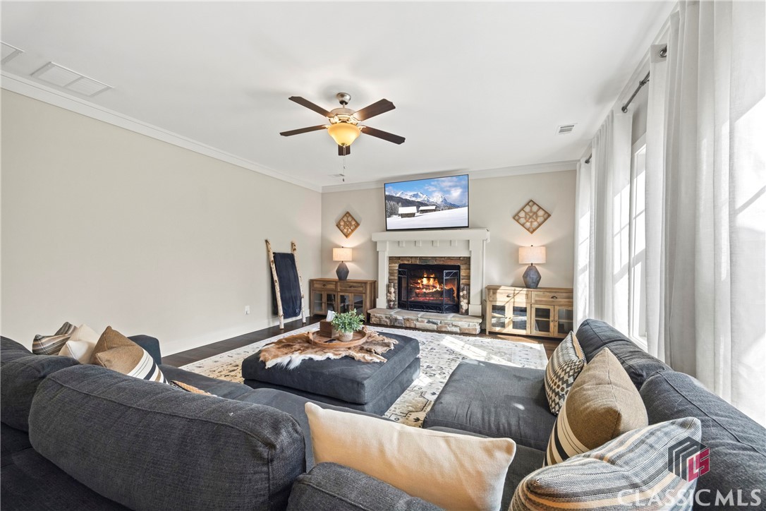 158 River Estate Drive
