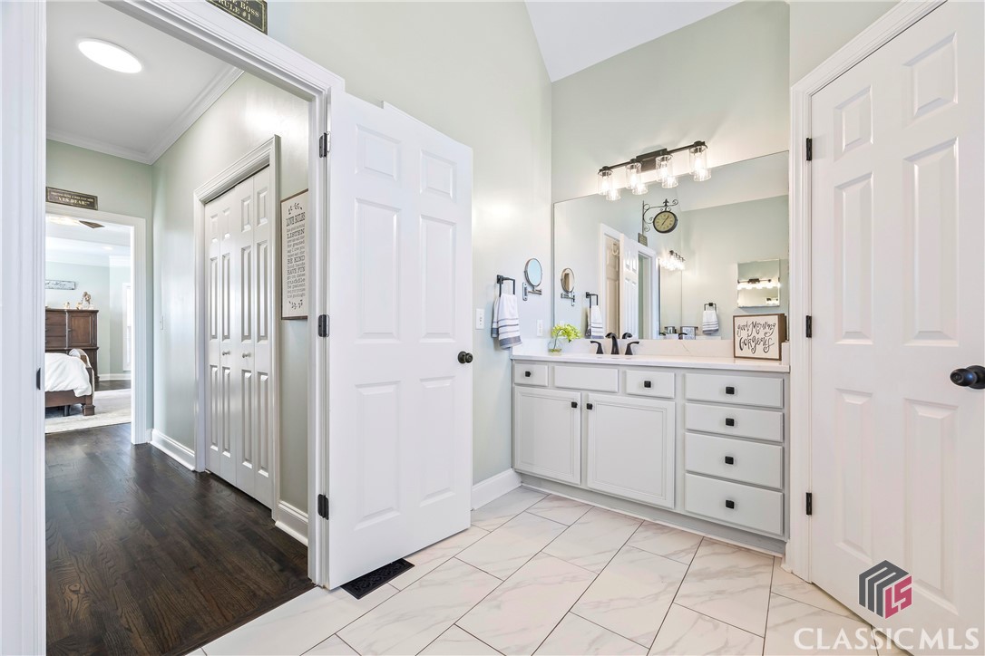 1111 Timarron Trail