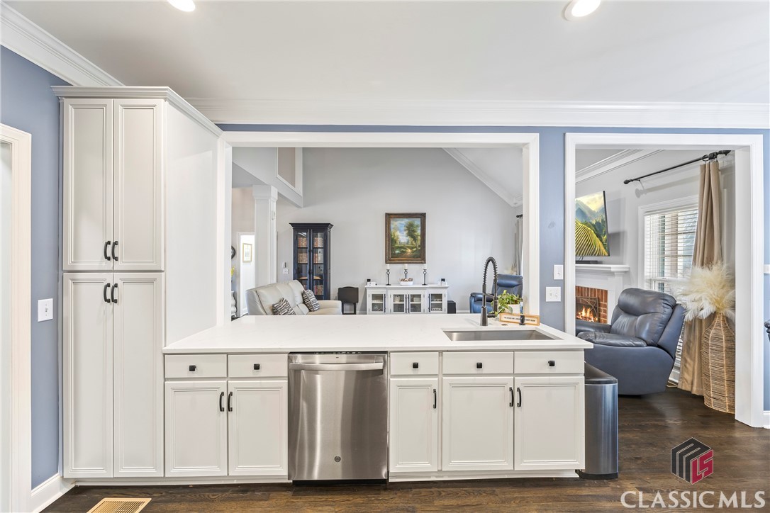 1111 Timarron Trail