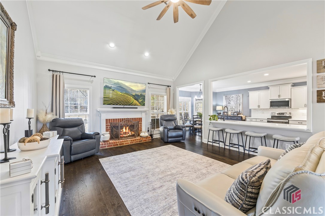 1111 Timarron Trail
