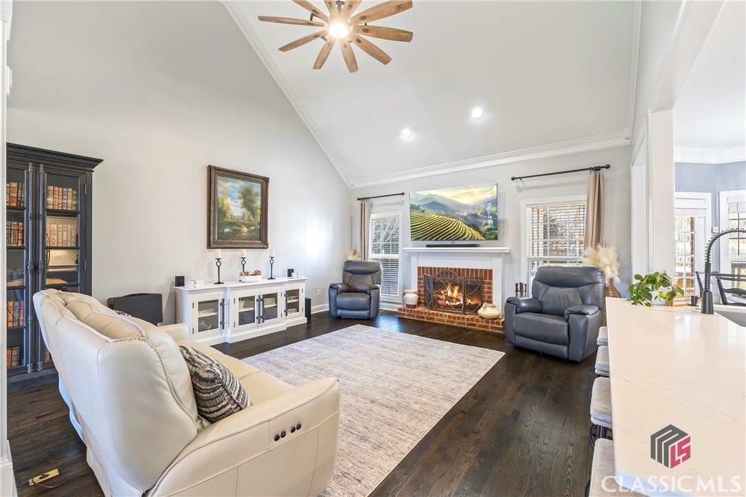 1111 Timarron Trail