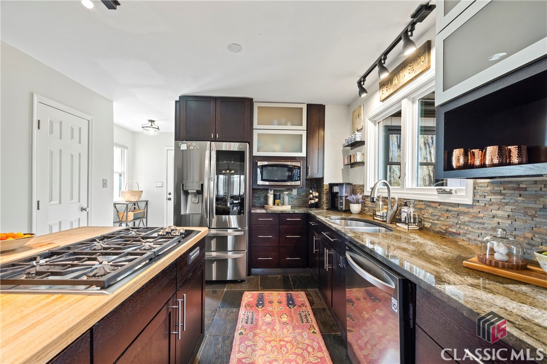 58 Hawks Ridge Road
