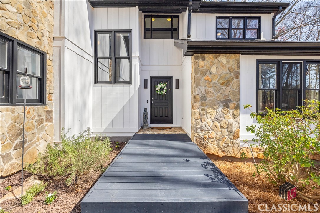 58 Hawks Ridge Road