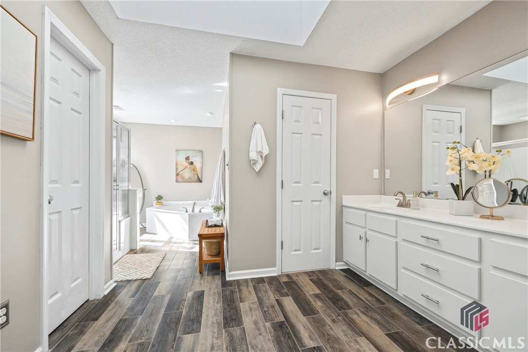 58 Hawks Ridge Road